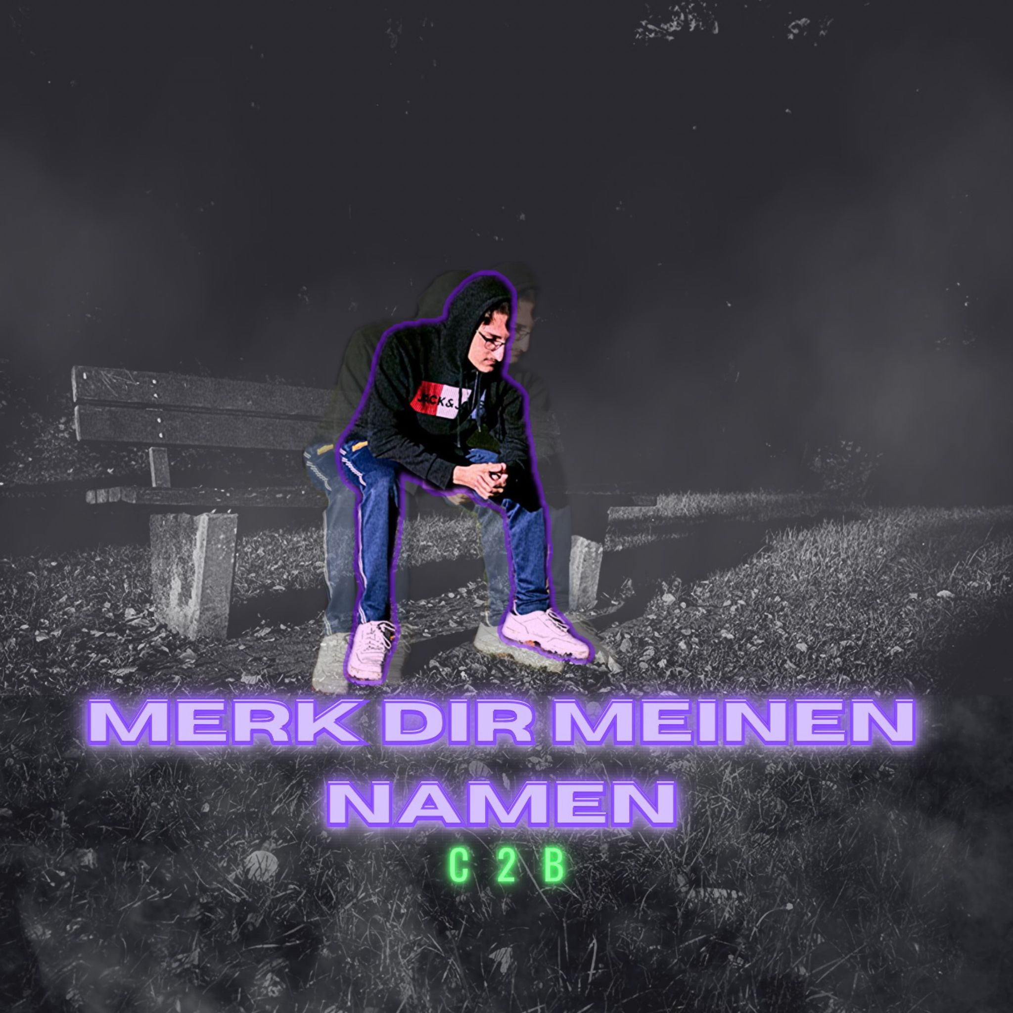 Person mit Kapuze auf Bank vor Neon-Schriftzug